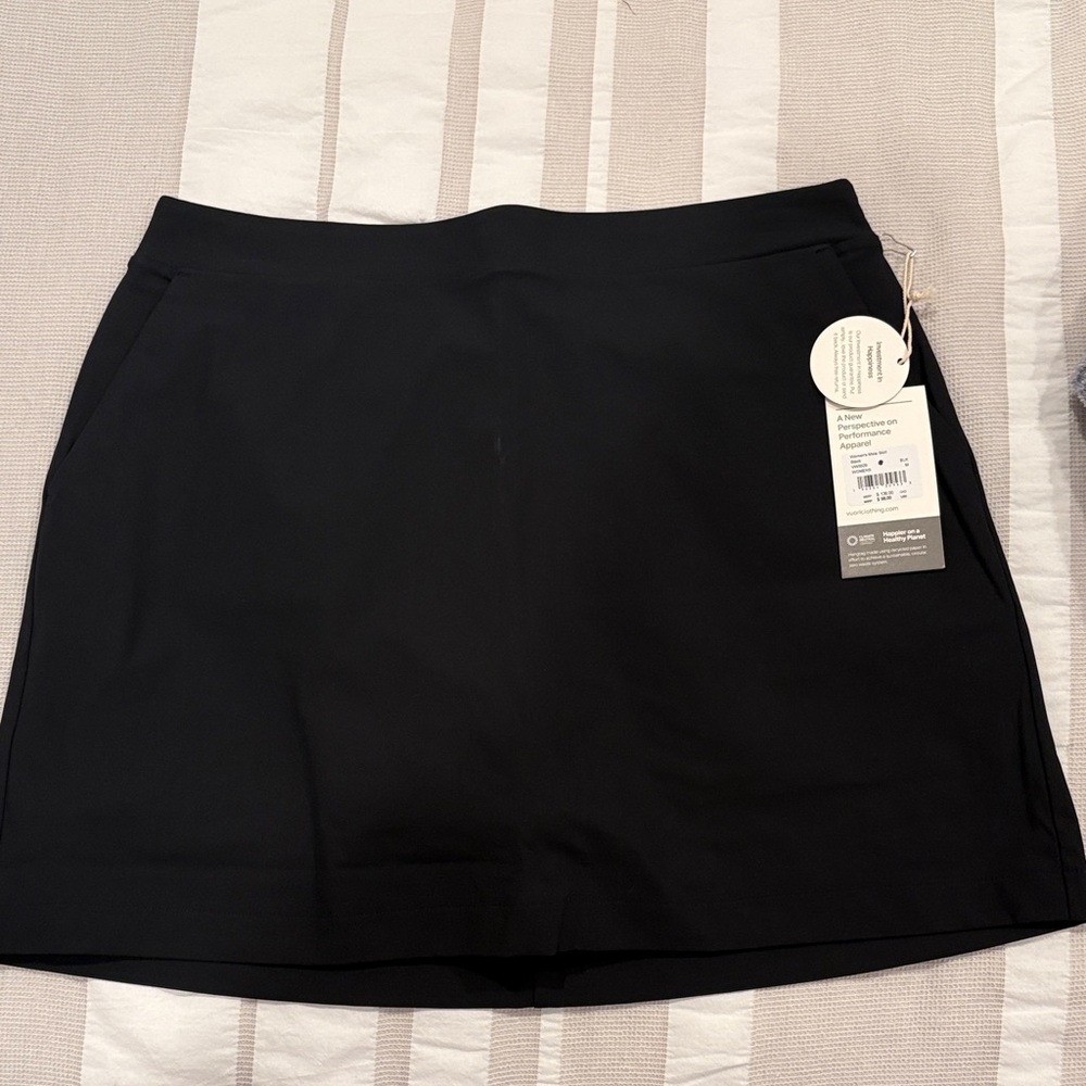 Vuori Black Women's Skirt